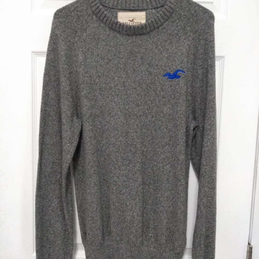 Hollister classic pullover sweater